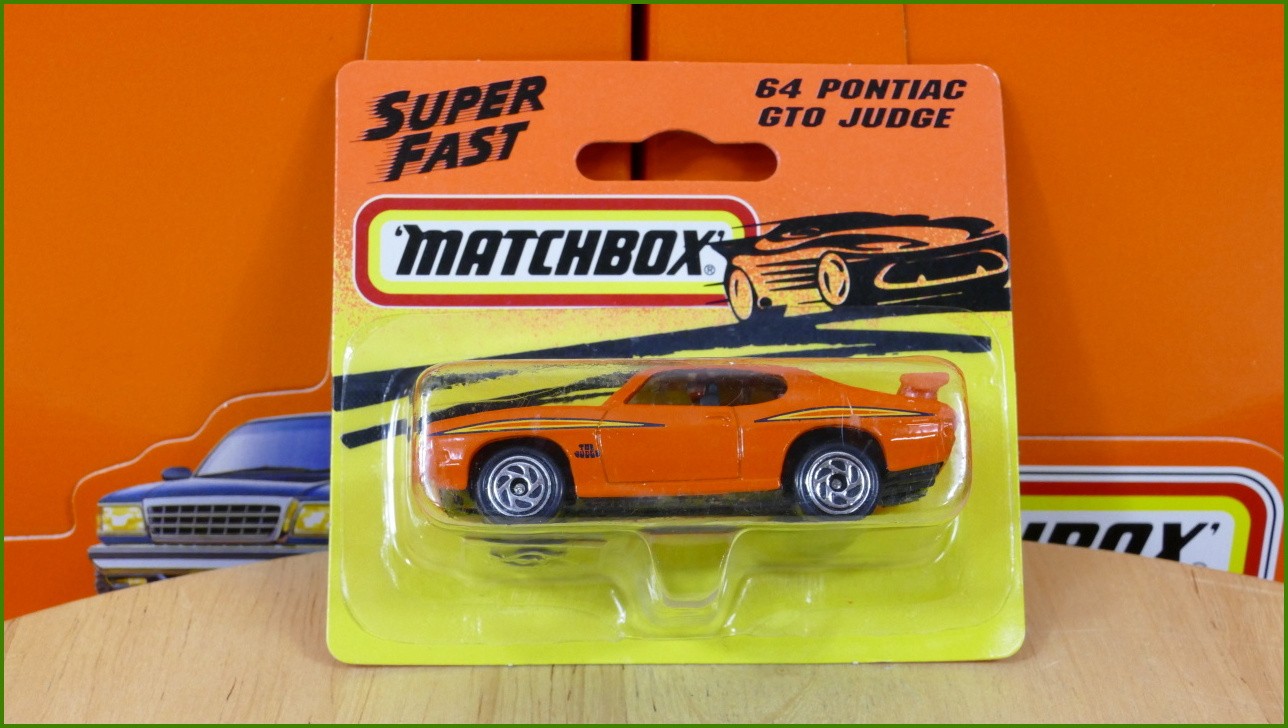 Matchbox Model Autíčka (Made in China) No.64 - Pontiac GTO Judge (neotevřeno)