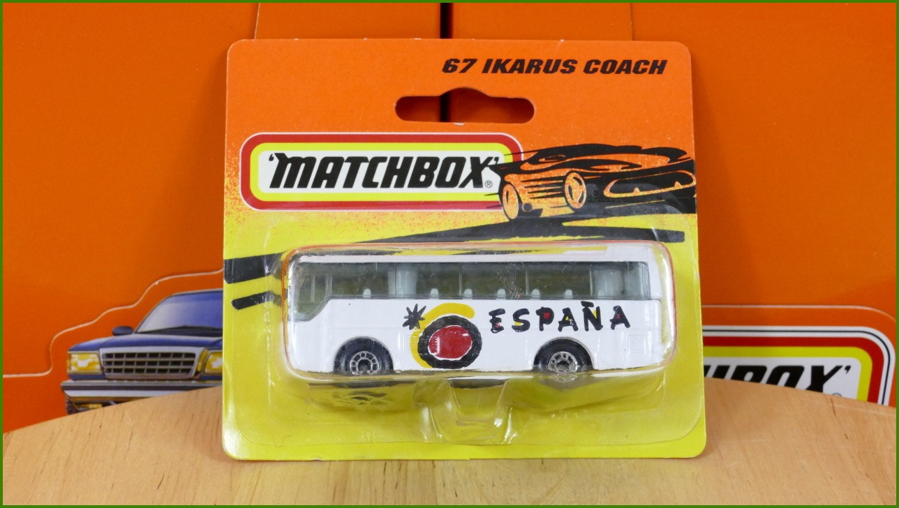 Matchbox Model Autíčka (Made in China) No.67 - Ikarus Coach (neotevřeno)