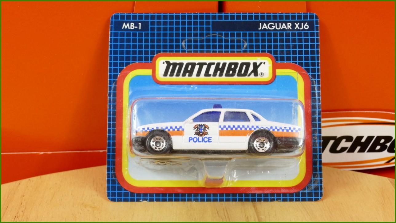 Matchbox Model Autíčka (Made in Thailand) MB-1 - Jaguar XJ6
