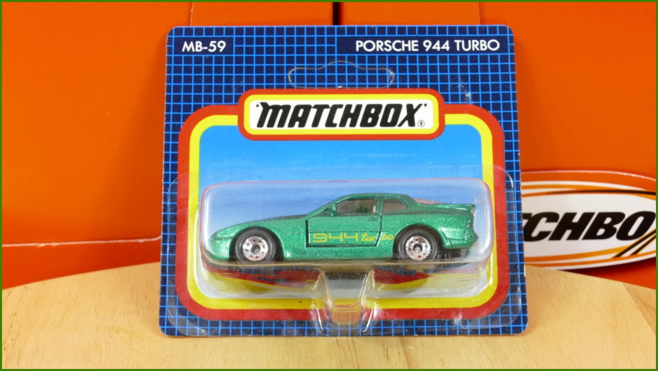 Matchbox Model Autíčka (Made in Thailand) MB-59 - Porsche 944 Turbo