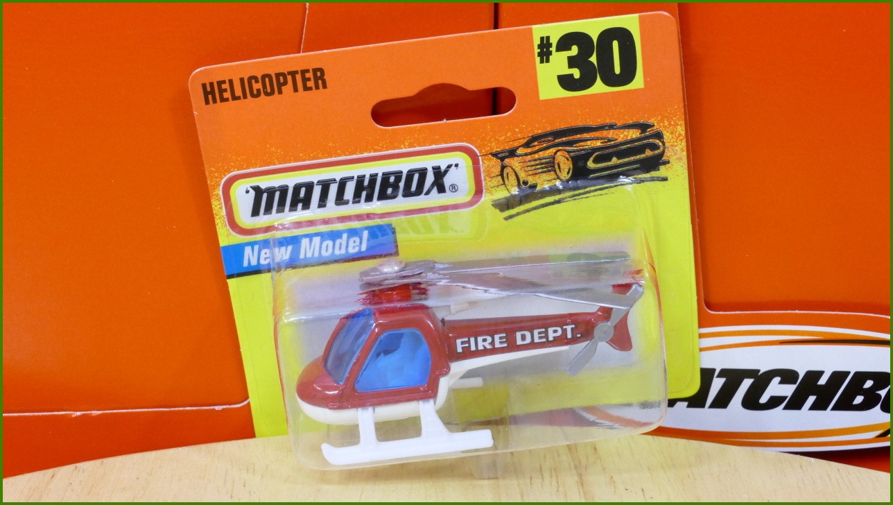 Matchbox Model Autíčka (Made in China) No.30 - Helicopter