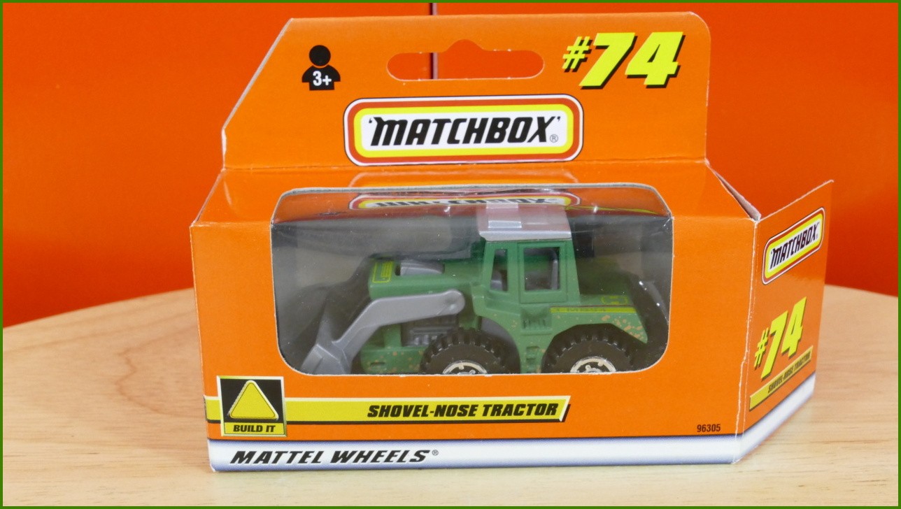 Matchbox Autíčko (Made in China) No.74 - Tractor Shovel