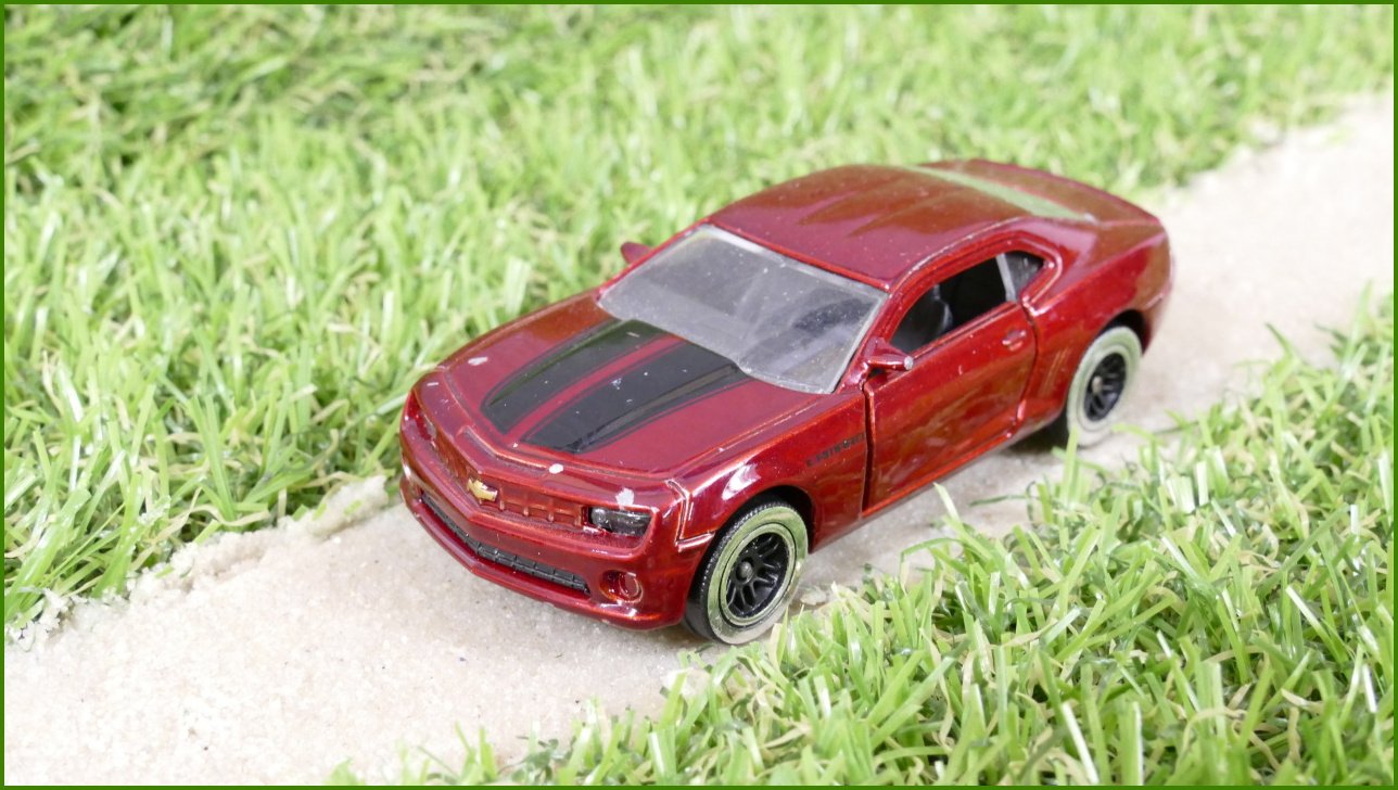 Kovový Model Autíčko Majorette Chevrolet Camaro (Thailand)