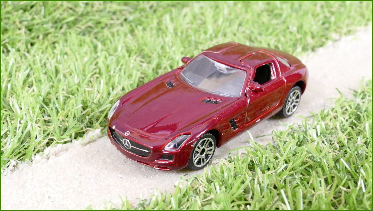 Kovový Model Autíčko Majorette Mercedes Benz SLS (Thailand)
