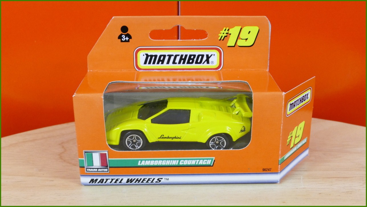 Matchbox Autíčko (Made in China) No.19 - Lamborghini Countach