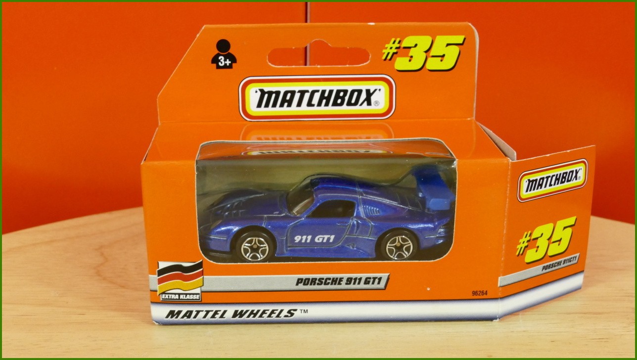 Matchbox Autíčko No.35 - Porsche 911 GT1
