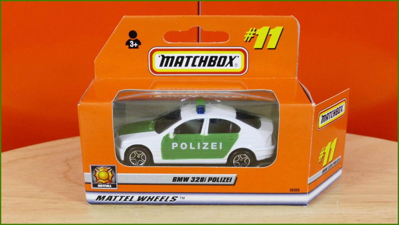 Matchbox Autíčko No.11 - BMW 328i Polizei
