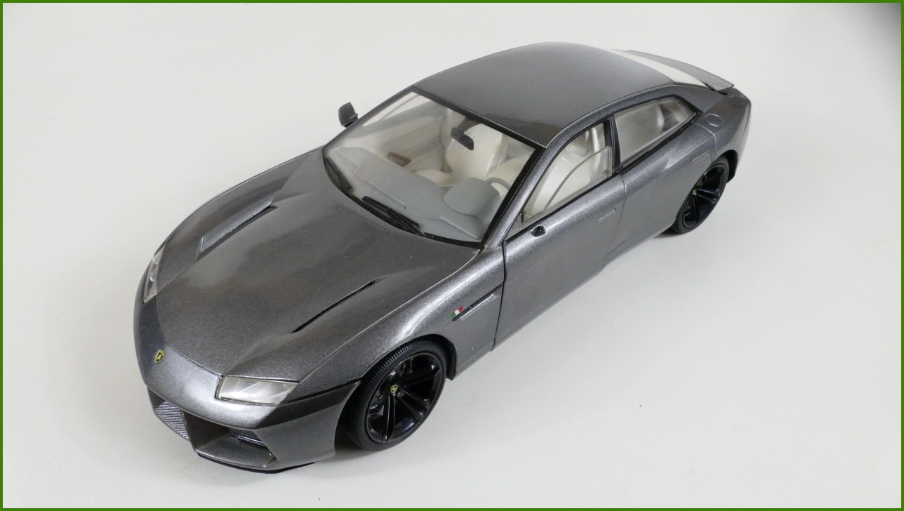 Model Mondo Motors 1:18 - Lamborghini Estoque - Viz Popis