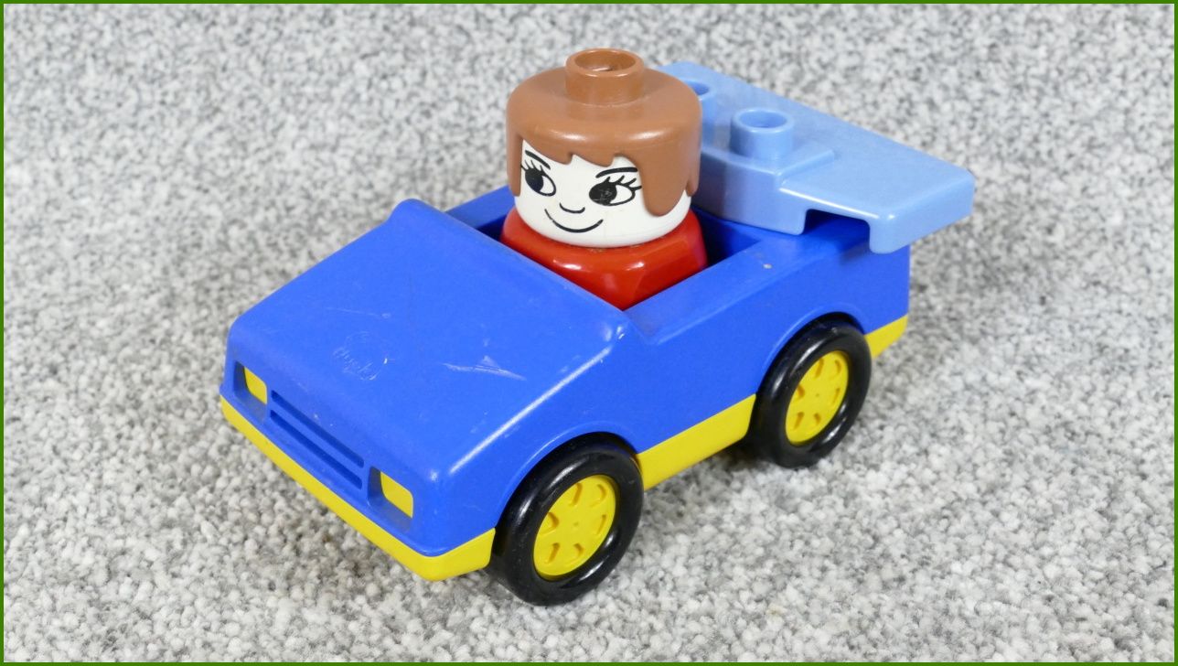 Lego Duplo autíčko s figurkou