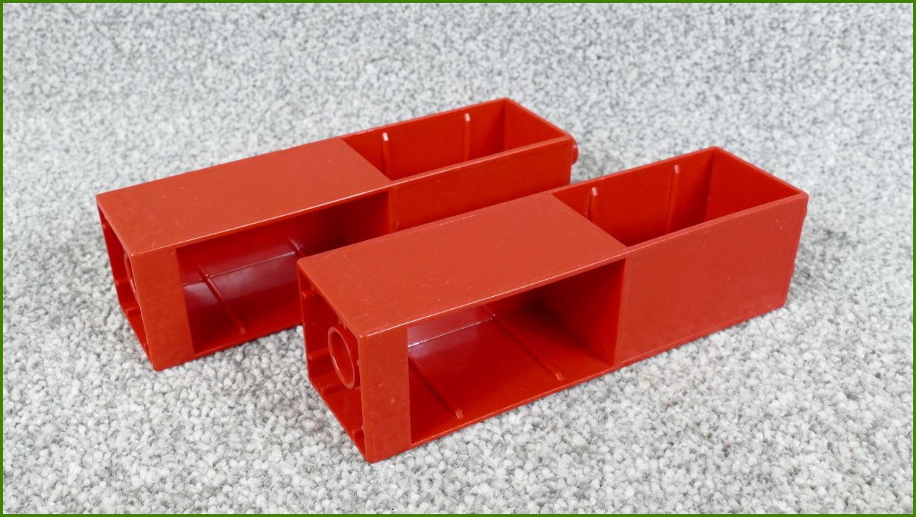 Lego Duplo skříňky, podstavce, sloupky