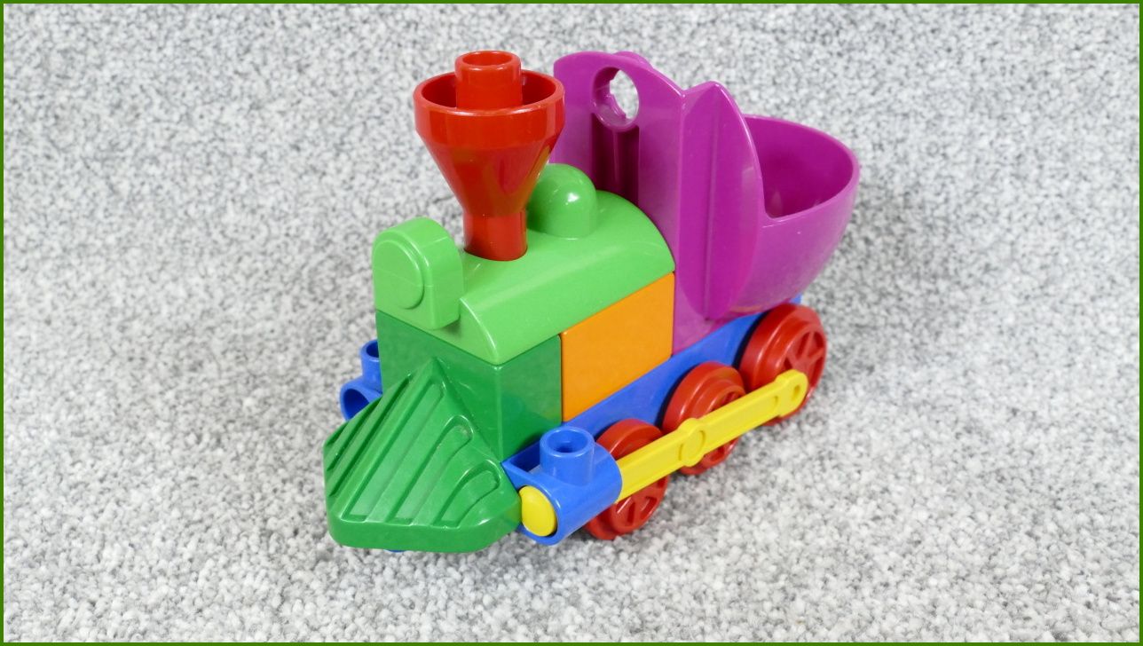 Lego Duplo mašinka