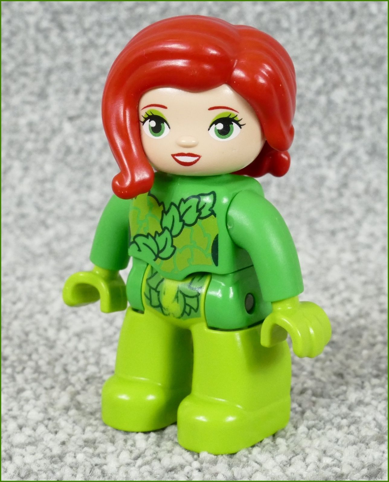 Lego® Duplo® Figurka Maminka V Zeleném s Červenými Vlasy