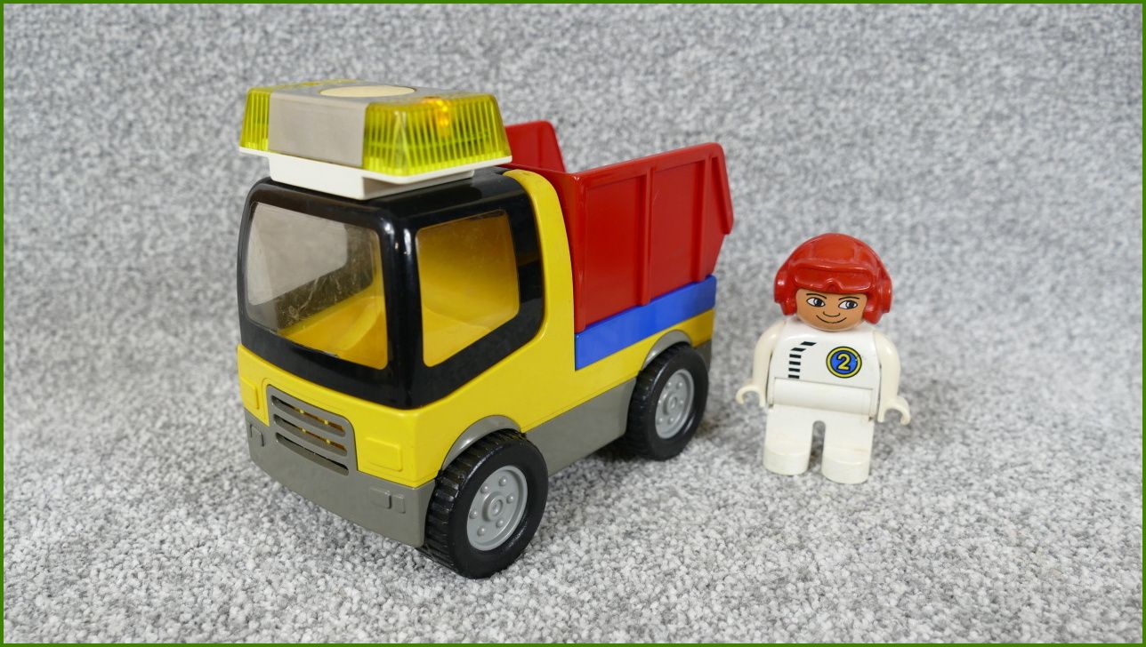 Lego Duplo nákladní auto vyklápěcí s majáčkem