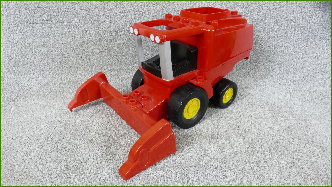 Lego Duplo kombajn - bez mlátičky, roury a zadních dvířek