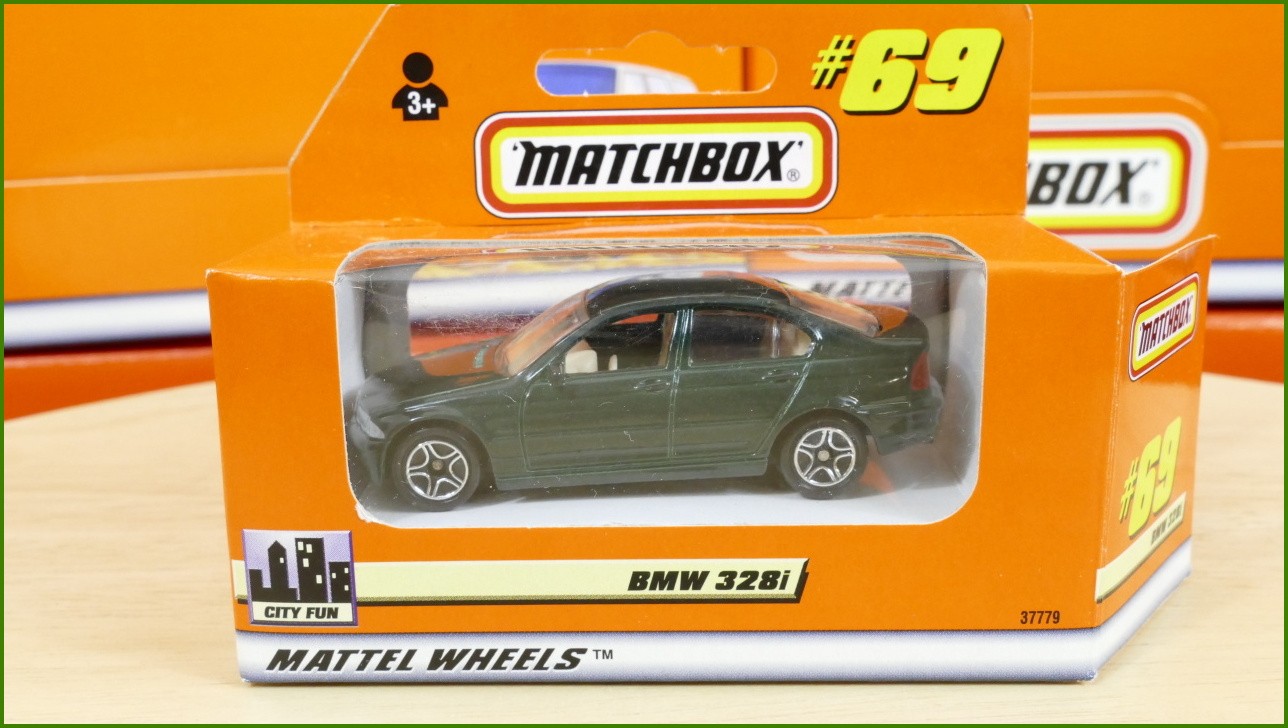 Matchbox Autíčko #69 - BMW 328i