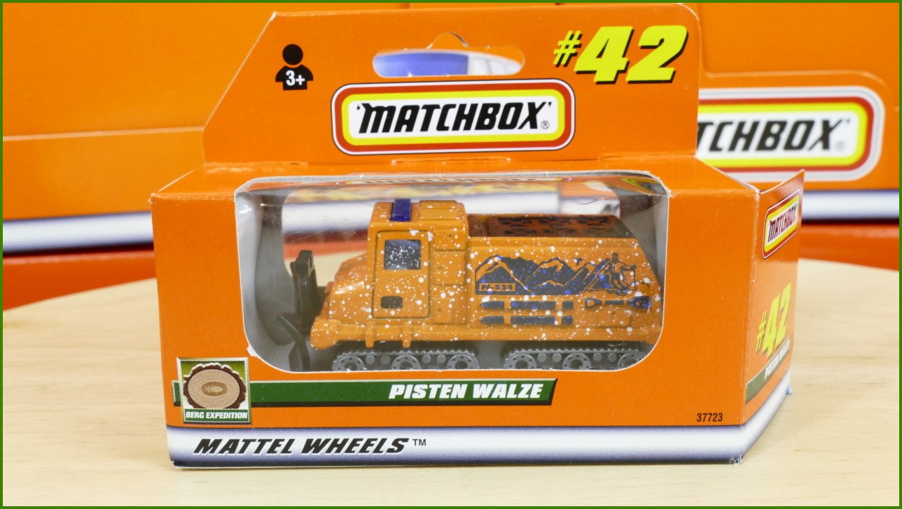 Matchbox Autíčko #42 - Snow Groomer