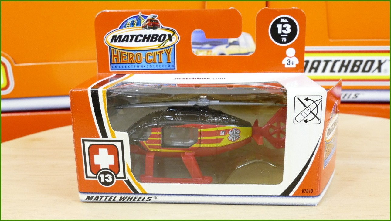 Matchbox Autíčko #13 - Hospital Helicopter
