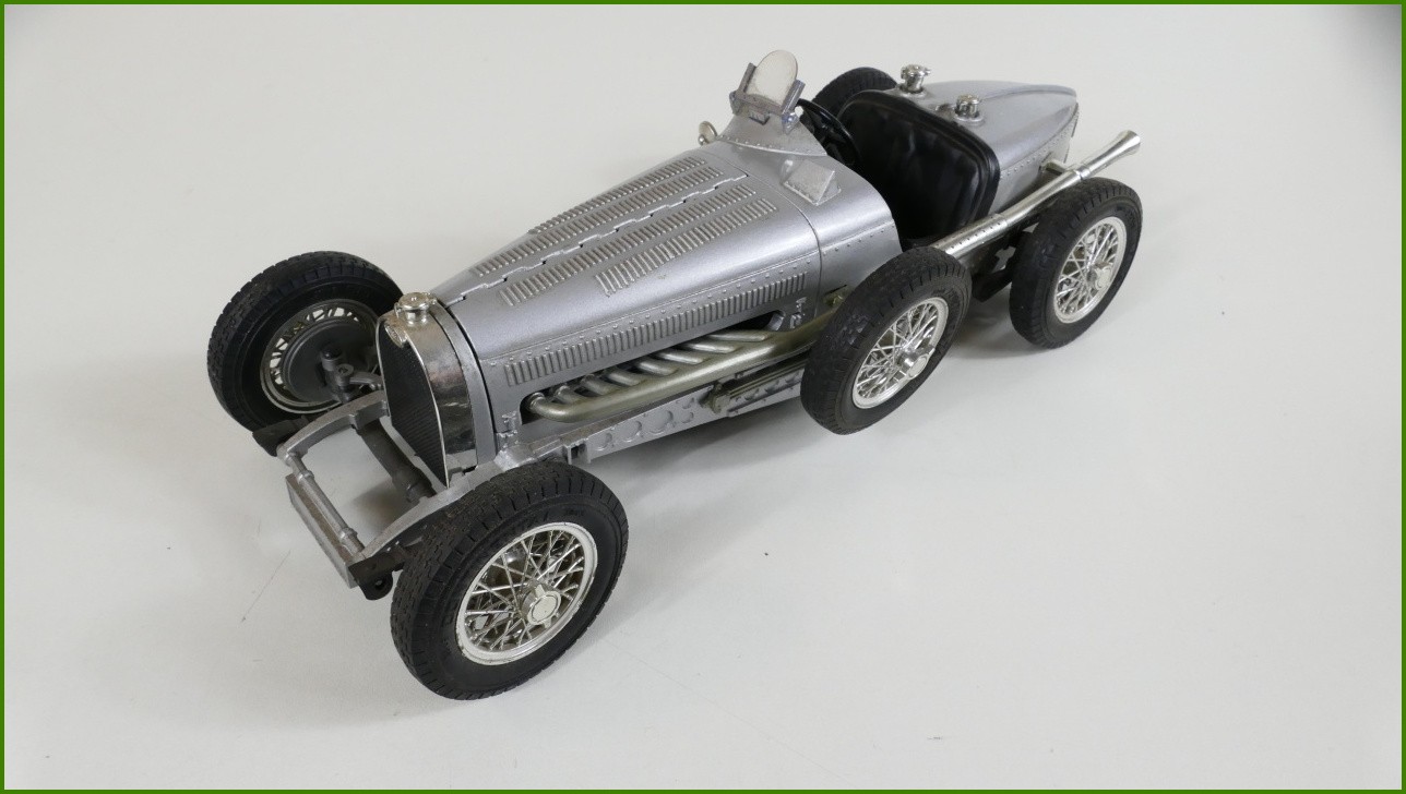 Kovový Model Bburago 1:18 - Bugatti Type "59" (1934) - Viz Popis