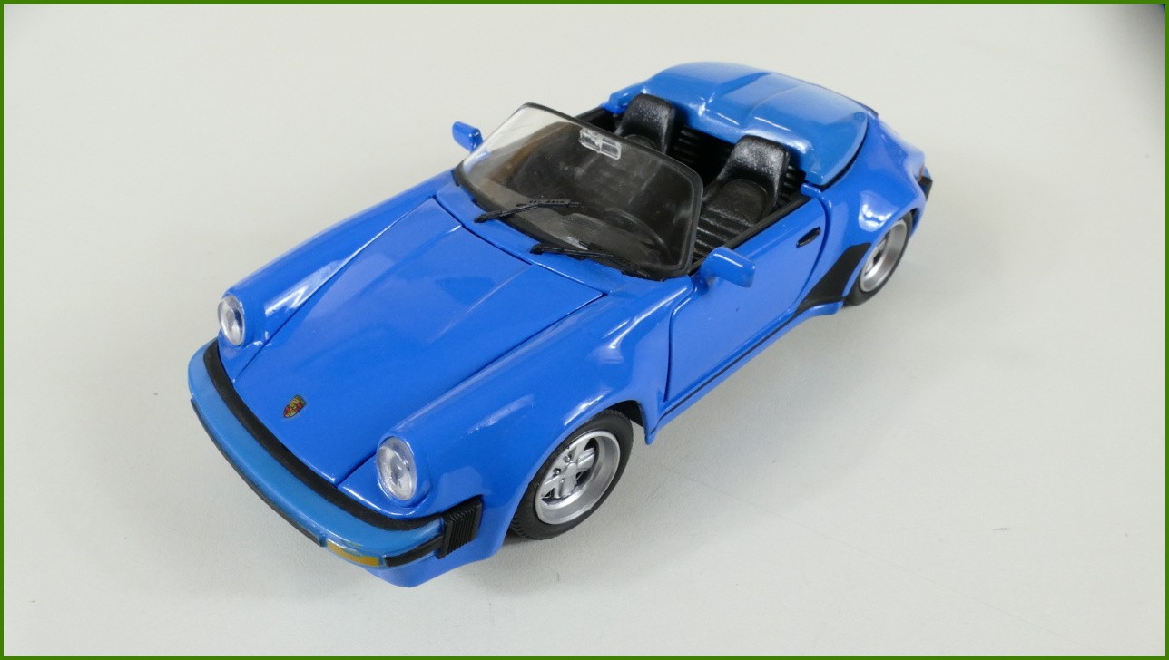 Model Auta Maisto 1:24 - Porsche 911 Speedster (1989)