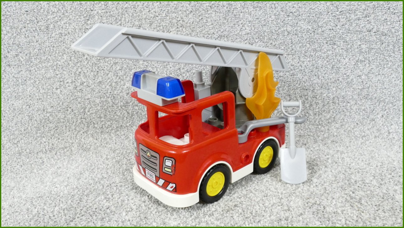 Lego® Duplo® Hasičské Auto se Žebříkem a Příslušenstvím