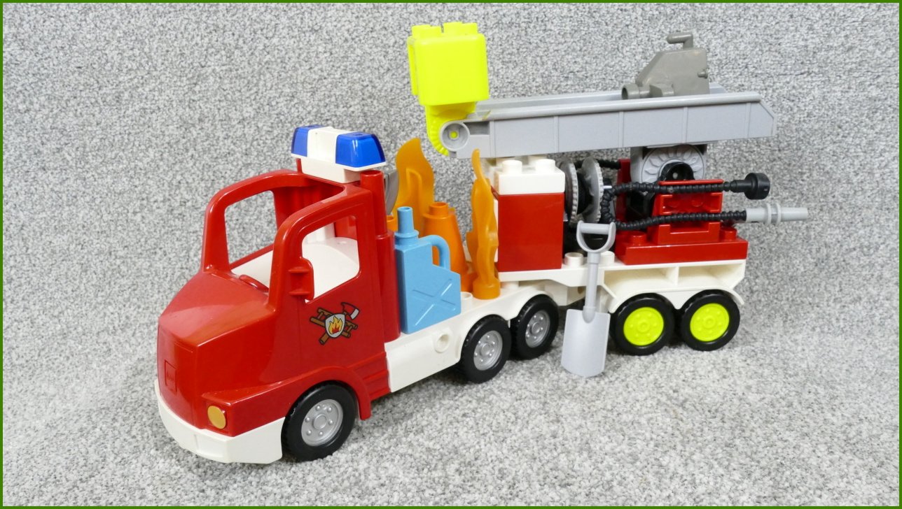 Lego® Duplo® Hasičské Auto se Žebříkem a Příslušenstvím