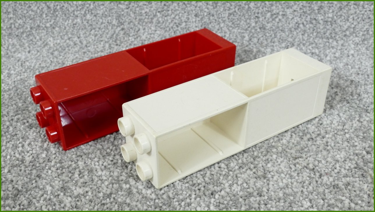 Lego Duplo skříňky/podstavce