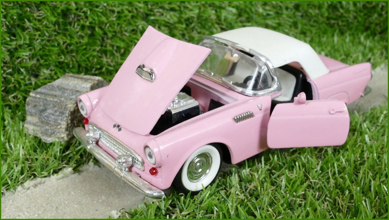 Model Autíčka Sunnyside 55 Tunderbird (SS 5718) - natahovací, horší přední sklo