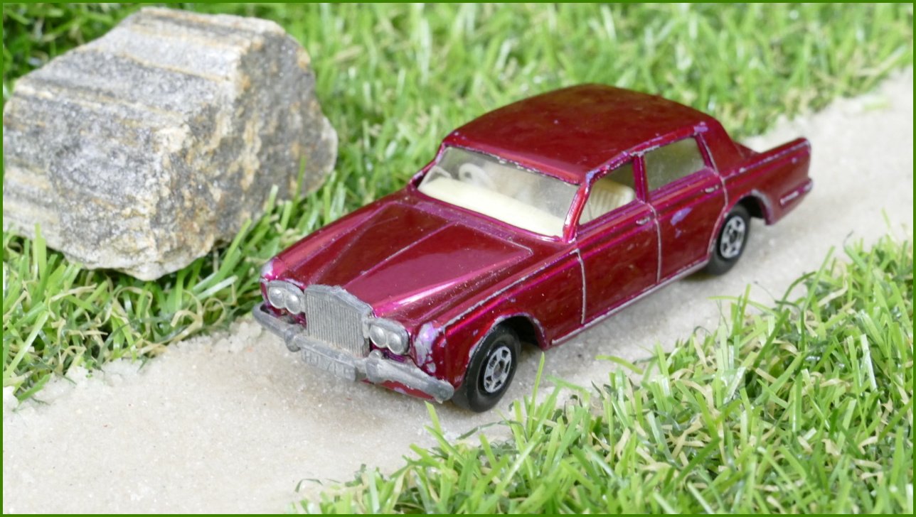 Autíčko Matchbox No.24 - Rolls Royce Silver Shadow - bez kufru