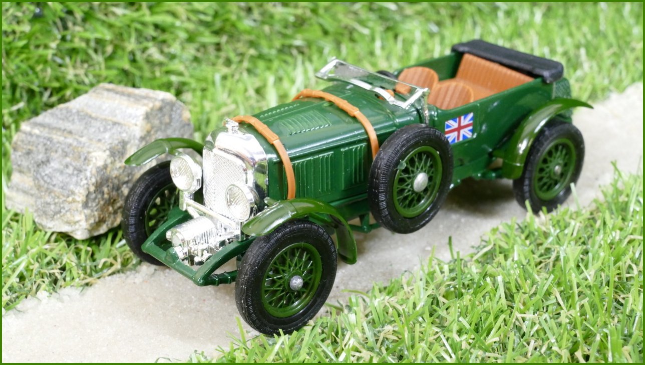Autíčko Matchbox Models of Yesteryear - Y-2 - 1930 Bentley