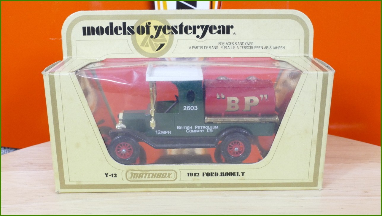 Matchbox Autíčko Models Of Yesteryear - Y-12 - 1912 Ford Model T - British Petroleum