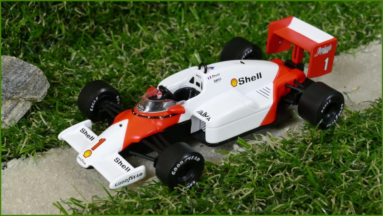 Angličák Formule RBA Collectibles - McLaren TAG Turbo MP4/2C - 1986 (Alain Prost)