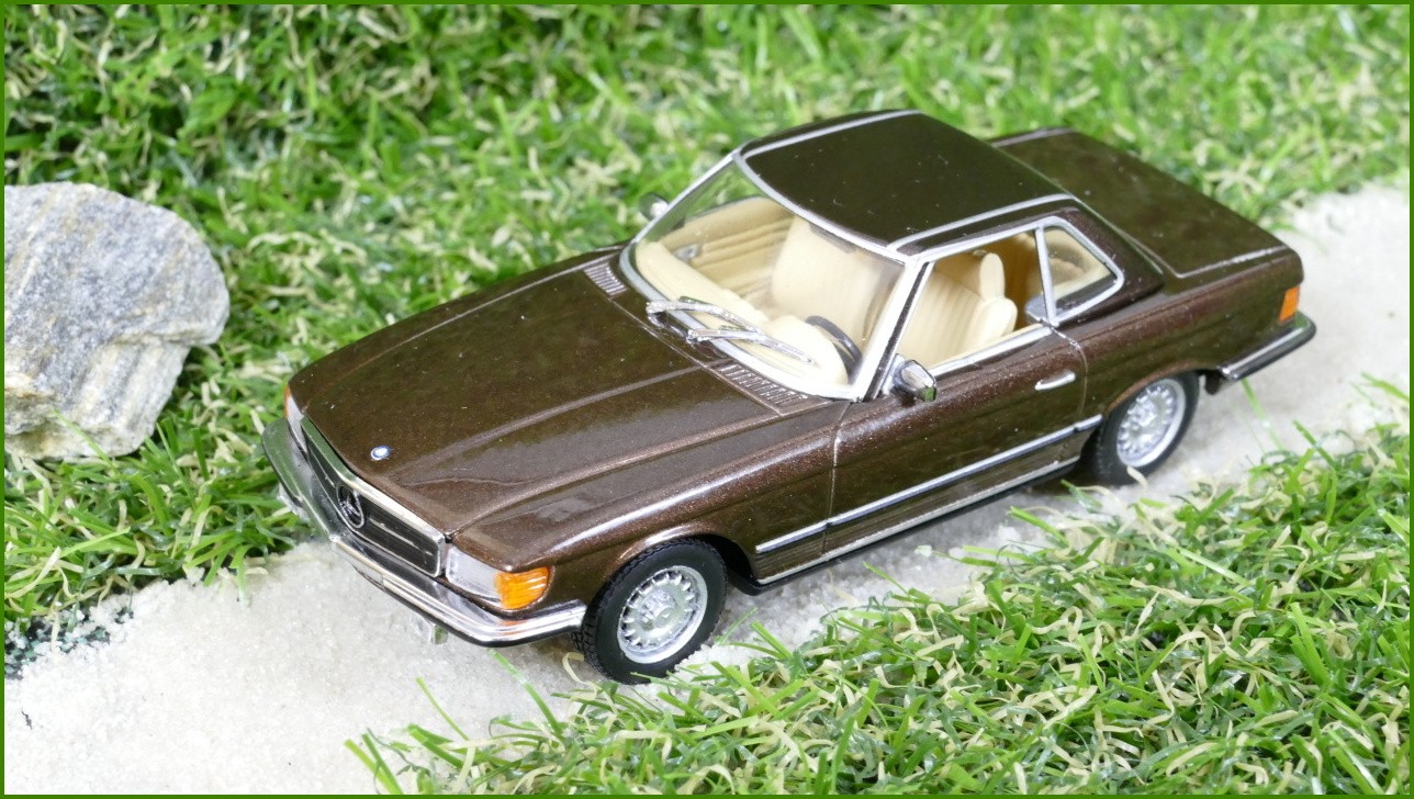 Angličák Model Autíčka Minichamps - Mercedes-Benz 350 SL