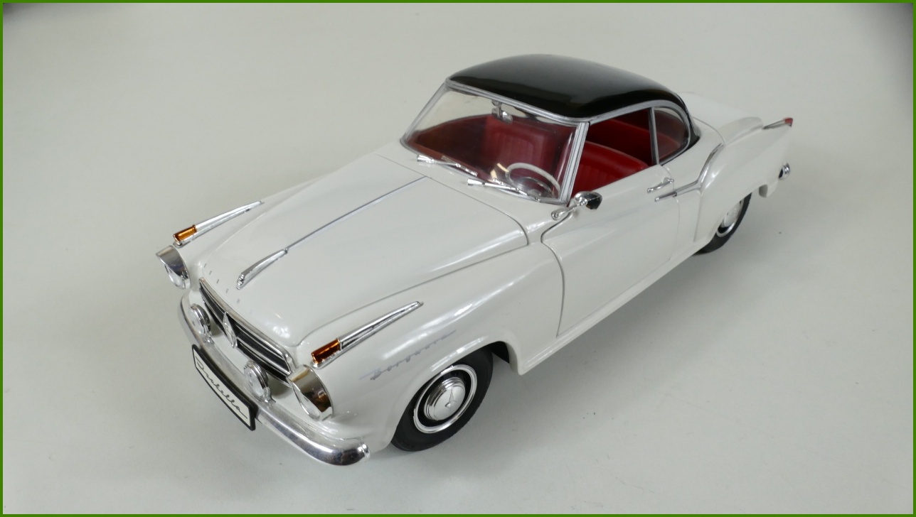Model Auta Revell 1:18 - Borgward Isabella