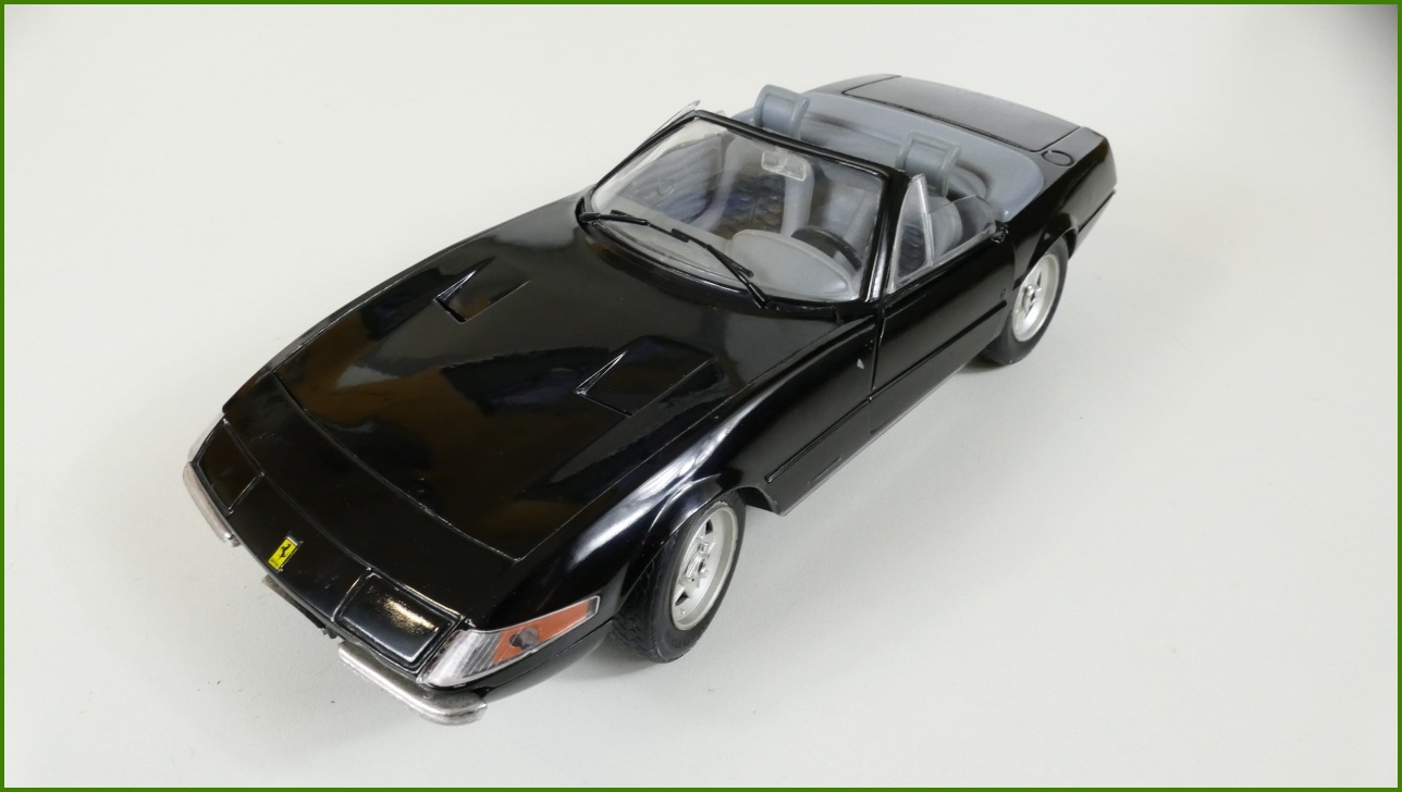 Model Auta Giodi 1:18 - Ferrari 365 GTS/4 Daytona 1969 - Viz Popis