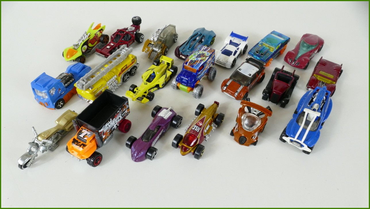 Sestava Autíček Hot Wheels 20 ks