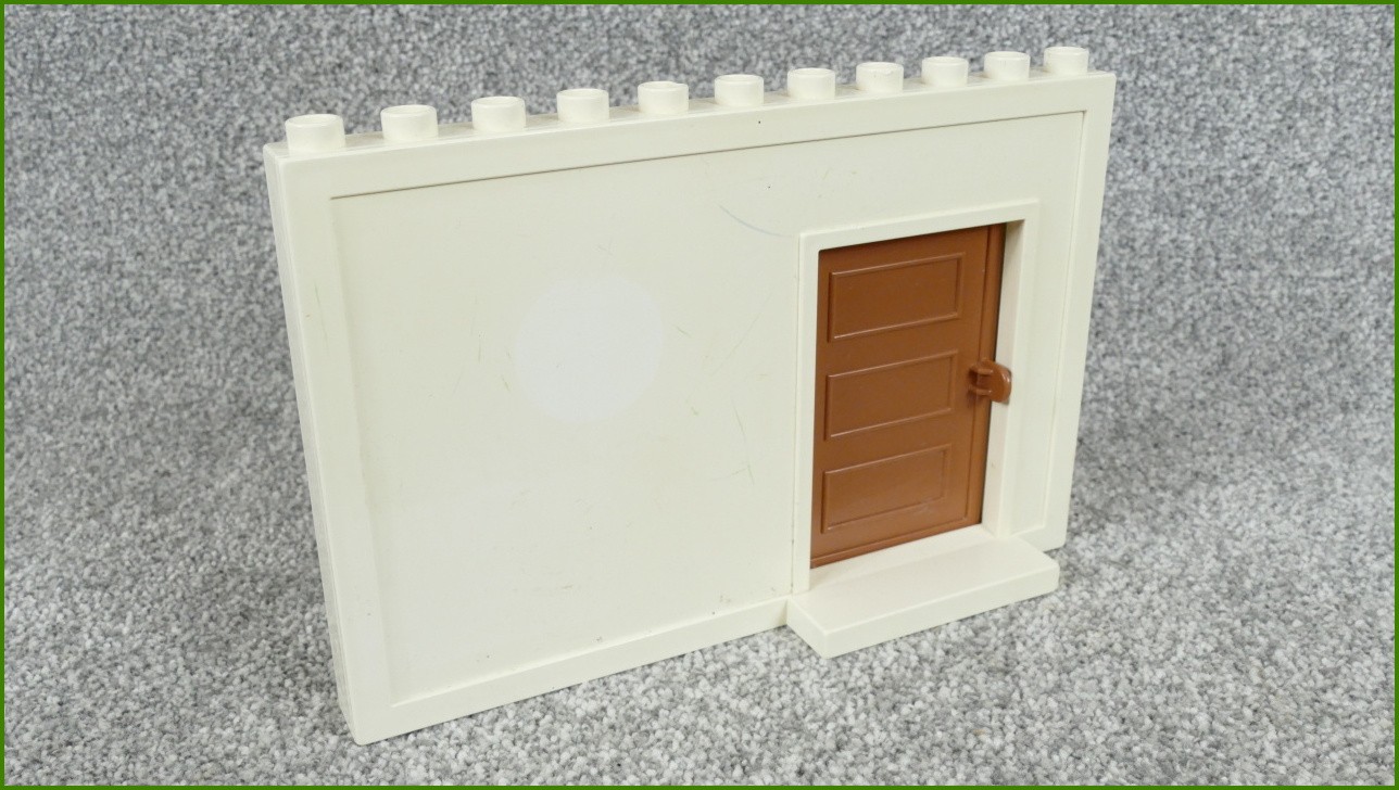 Lego Duplo stěna se zasouvacími dveřmi