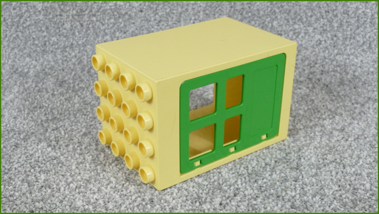 Lego Duplo domeček