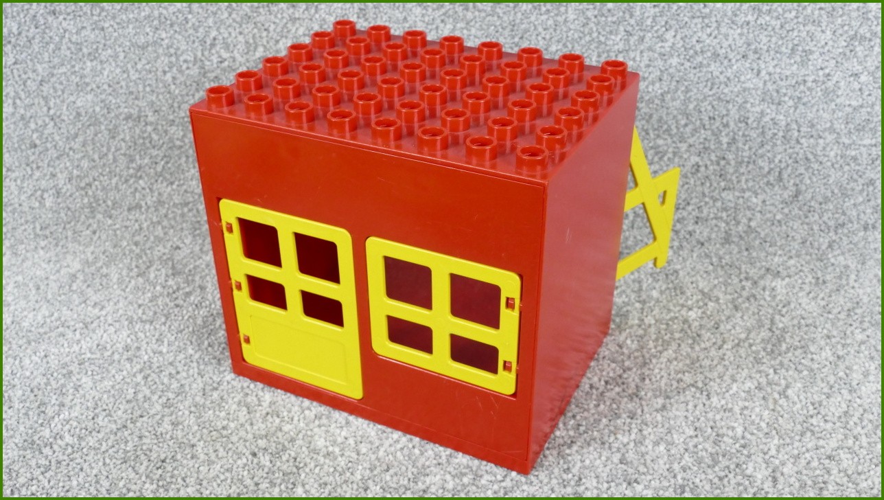 Lego Duplo domeček