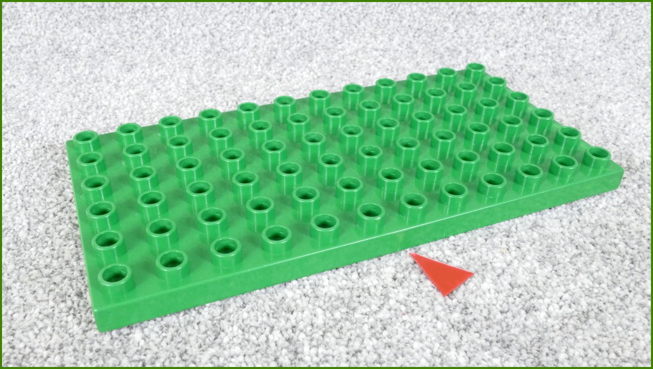 Lego Duplo podložka - 1 prasklinka