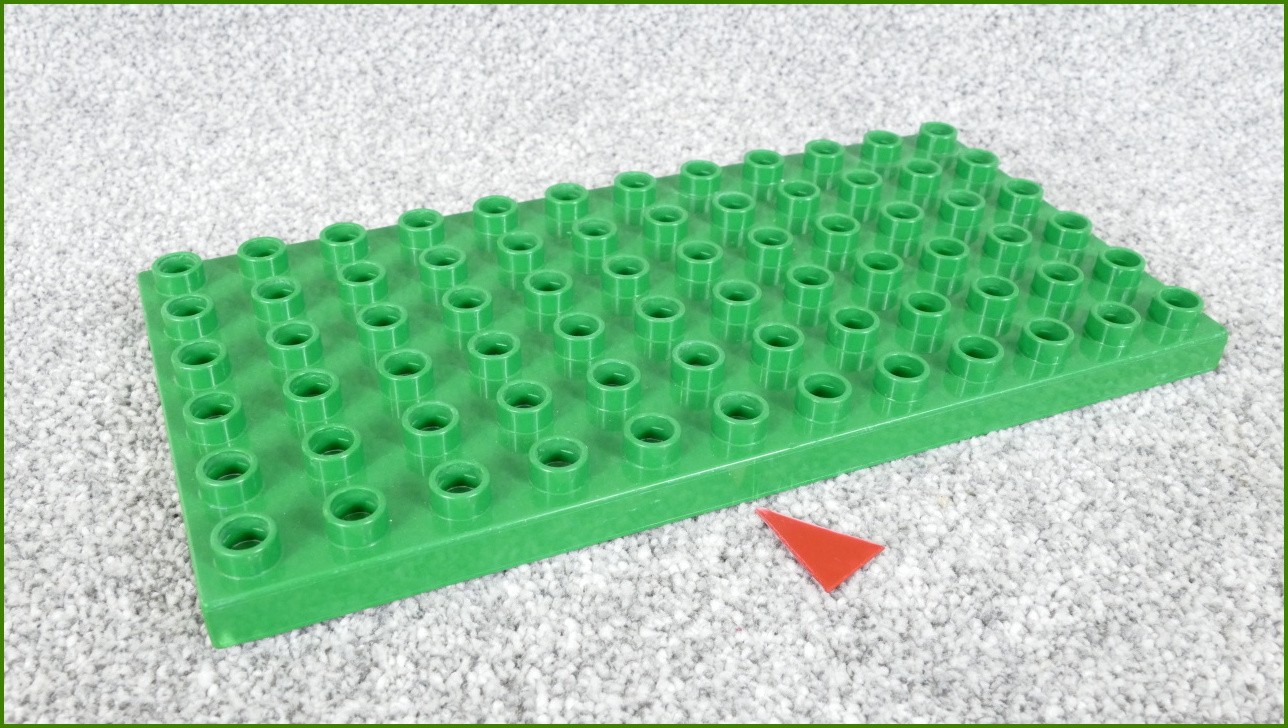 Lego Duplo podložka - 1 prasklinka