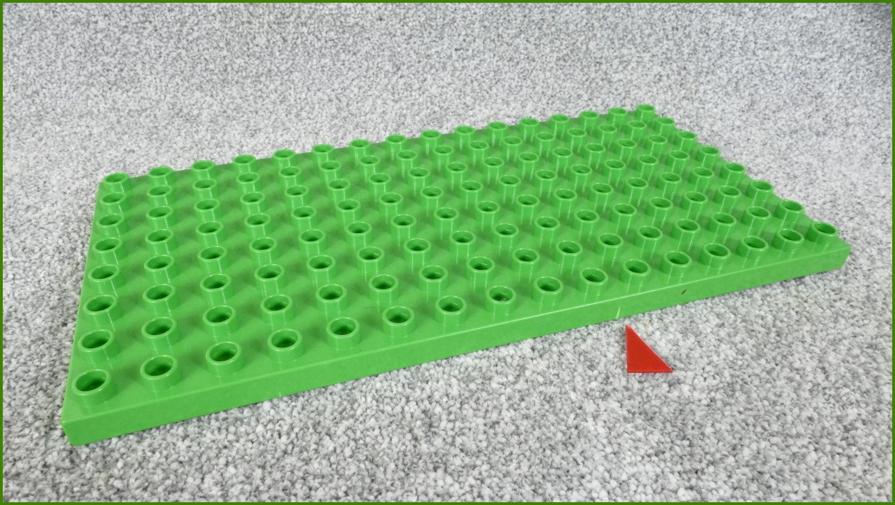 Lego Duplo podložka - 1 prasklinka