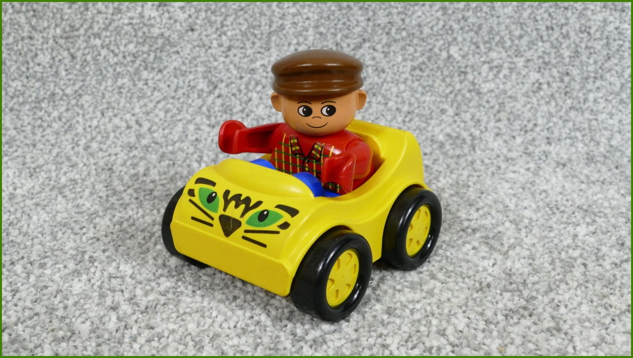 Lego Duplo autíčko s figurkou