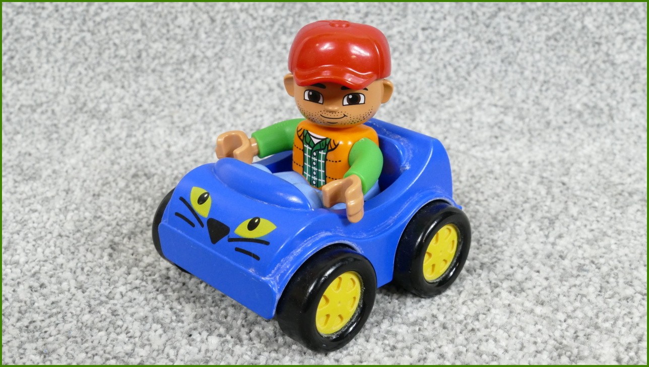 Lego Duplo autíčko s figurkou