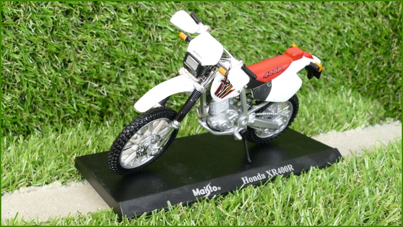 Model Replika Maisto Motorka 1:18 - Honda XR400R