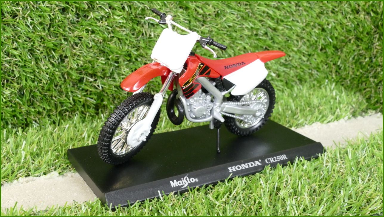 Model Replika Maisto Motorka 1:18 - Honda CR250R
