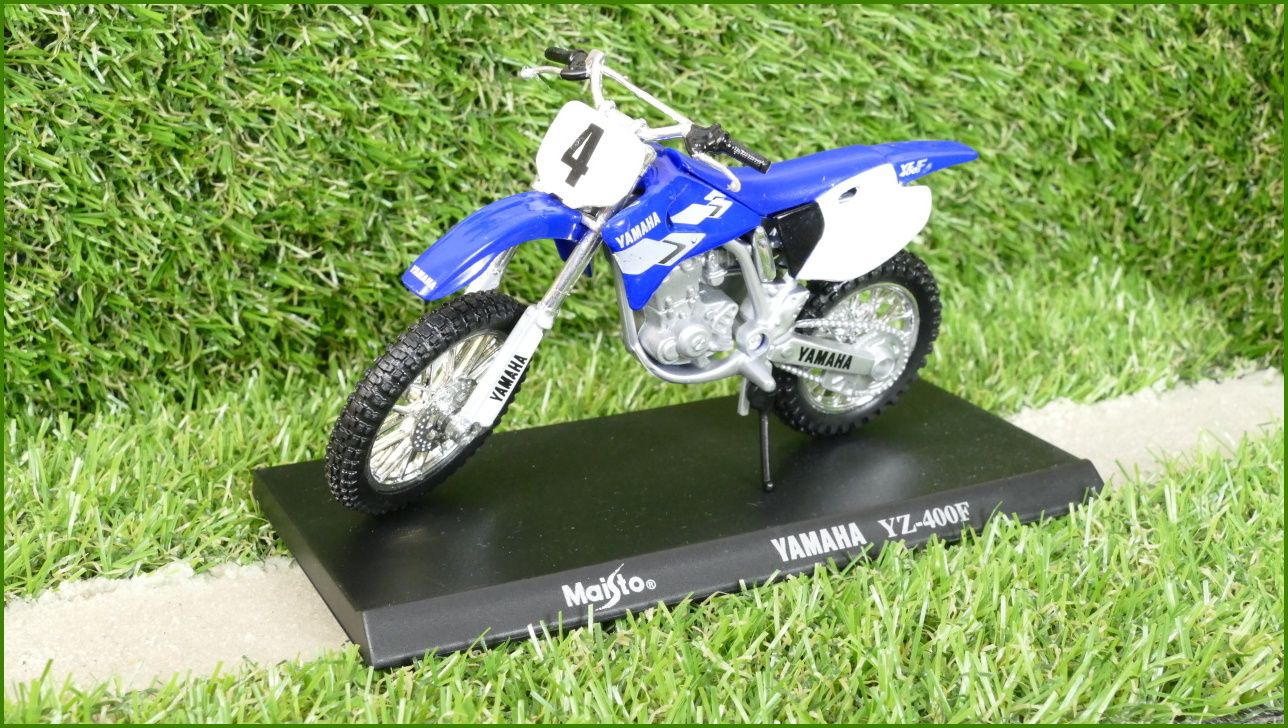 Model Replika Maisto Motorka 1:18 - Yamaha YZ-400F