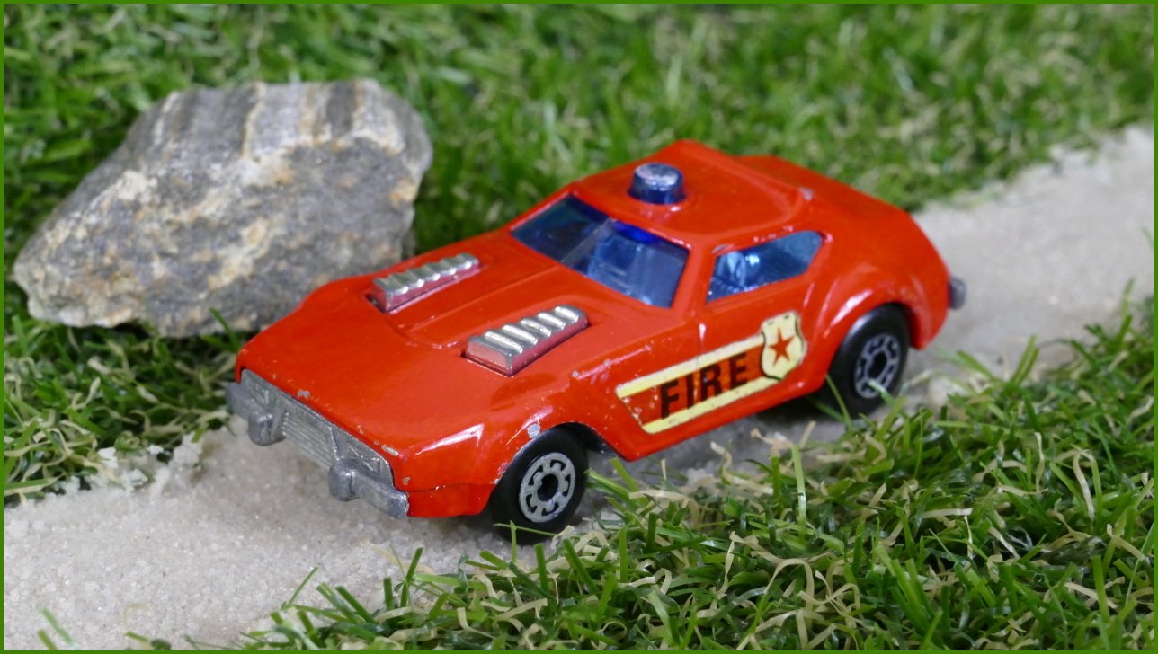 Autíčko Matchbox Superfast No.64 Fire Chief (Lesney)