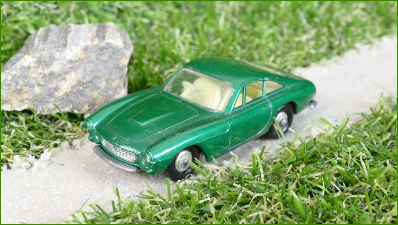 Autíčko Matchbox No.75 - Ferrari Berlinetta (Lesney)