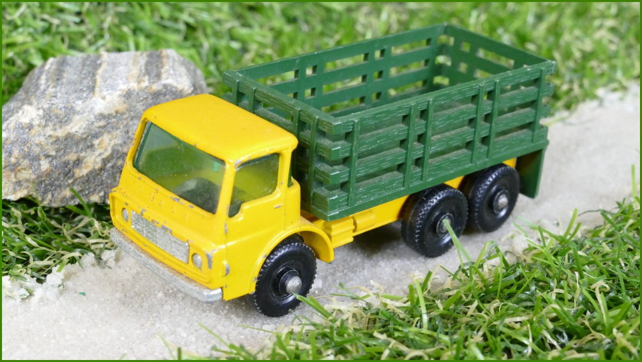 Model Autíčka Matchbox No.4 Stake Truck (Lesney)