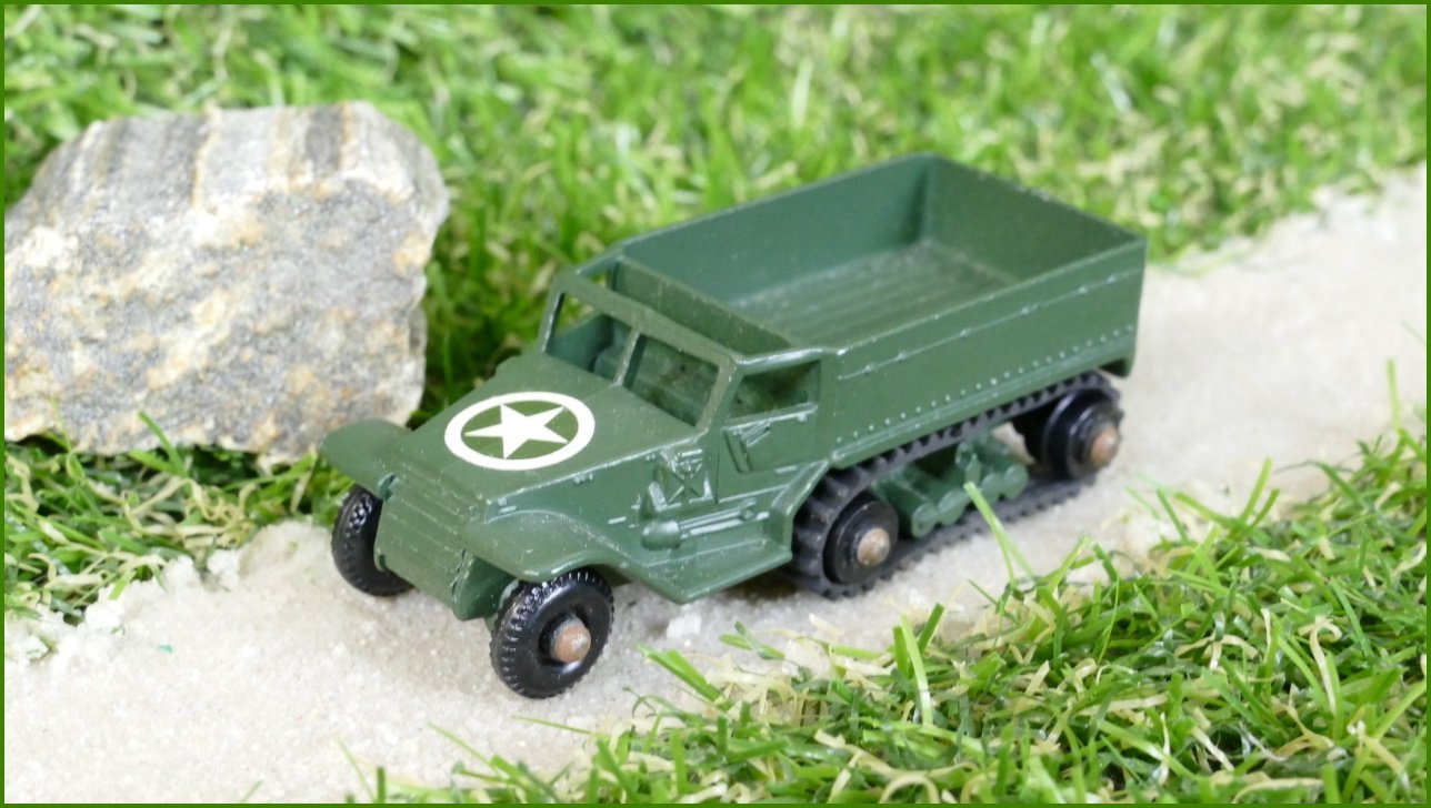 Model Autíčka Matchbox No.49 Personnel Carrier (Lesney)